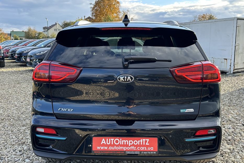 Продам Kia Niro 64кВт Макс.комплектація!  2021 года в Львове