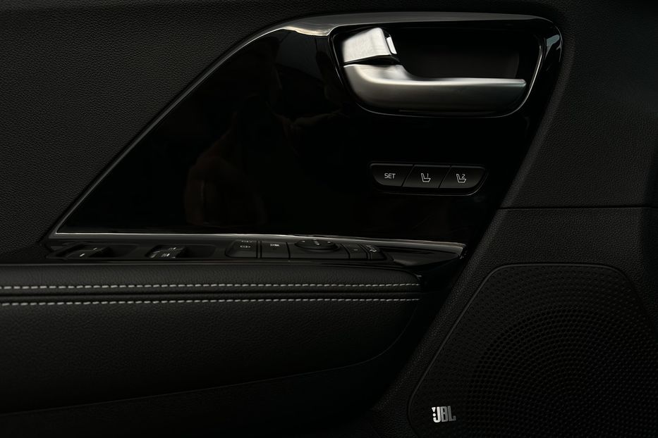 Продам Kia Niro 64кВт Макс.комплектація!  2021 года в Львове