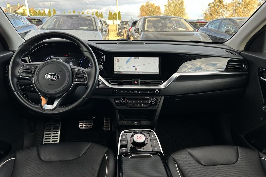 Продам Kia Niro 64кВт Макс.комплектація!  2021 года в Львове