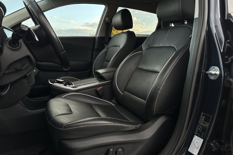 Продам Kia Niro 64кВт Макс.комплектація!  2021 года в Львове
