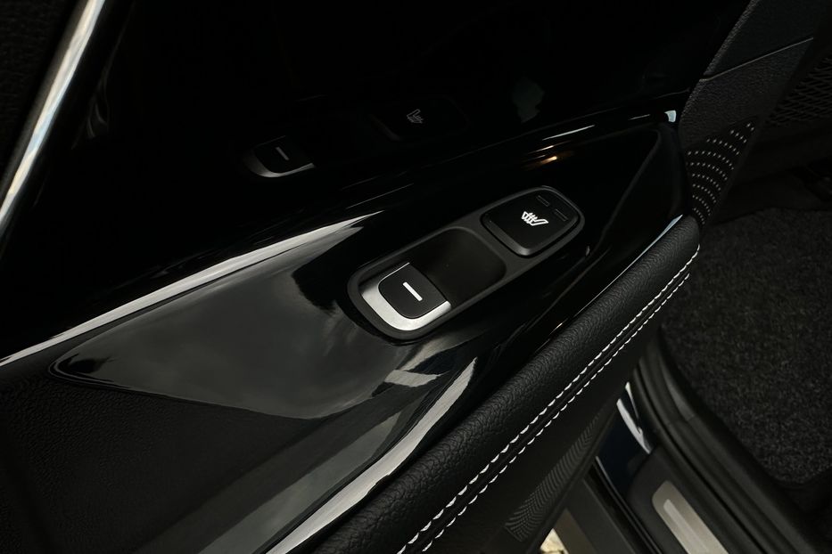 Продам Kia Niro 64кВт Макс.комплектація!  2021 года в Львове