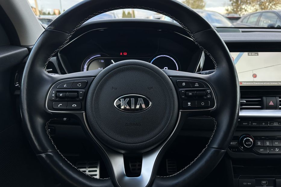 Продам Kia Niro 64кВт Макс.комплектація!  2021 года в Львове