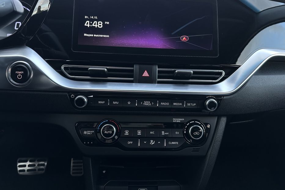 Продам Kia Niro 64кВт Макс.комплектація!  2021 года в Львове