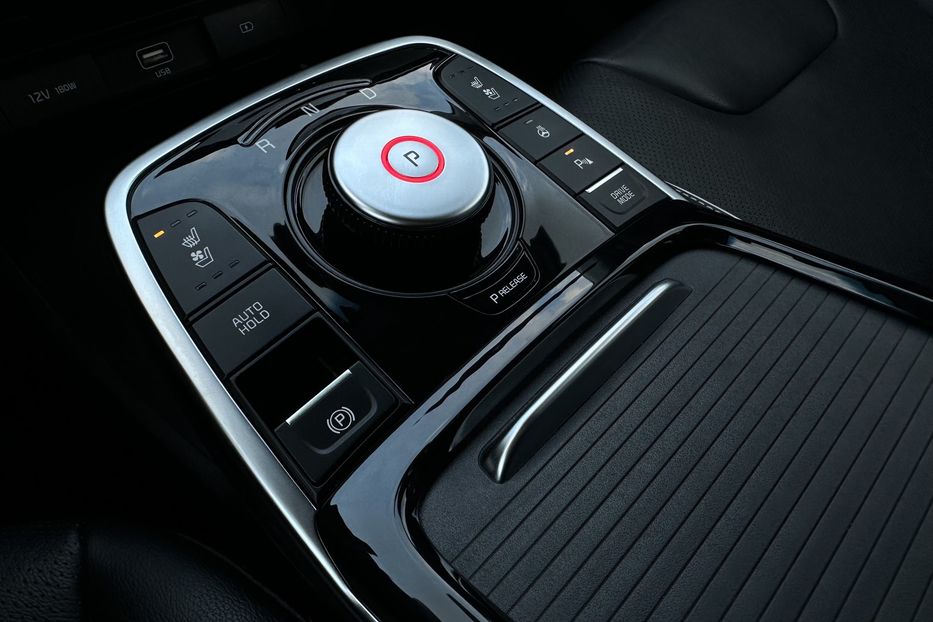 Продам Kia Niro 64кВт Макс.комплектація!  2021 года в Львове