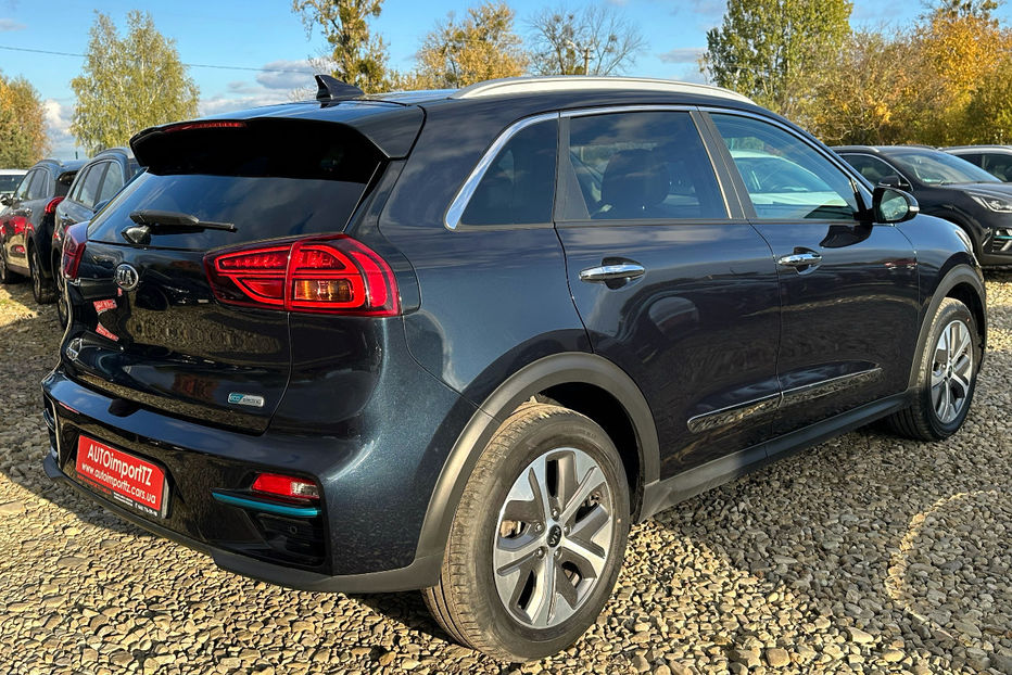 Продам Kia Niro 64кВт Макс.комплектація!  2021 года в Львове