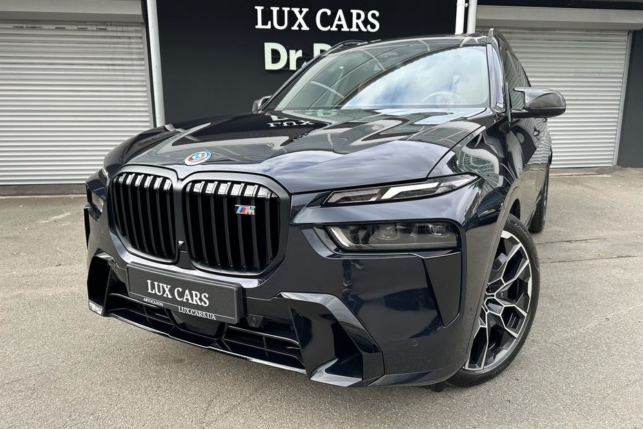 Продам BMW X7 M60i 2023 года в Киеве