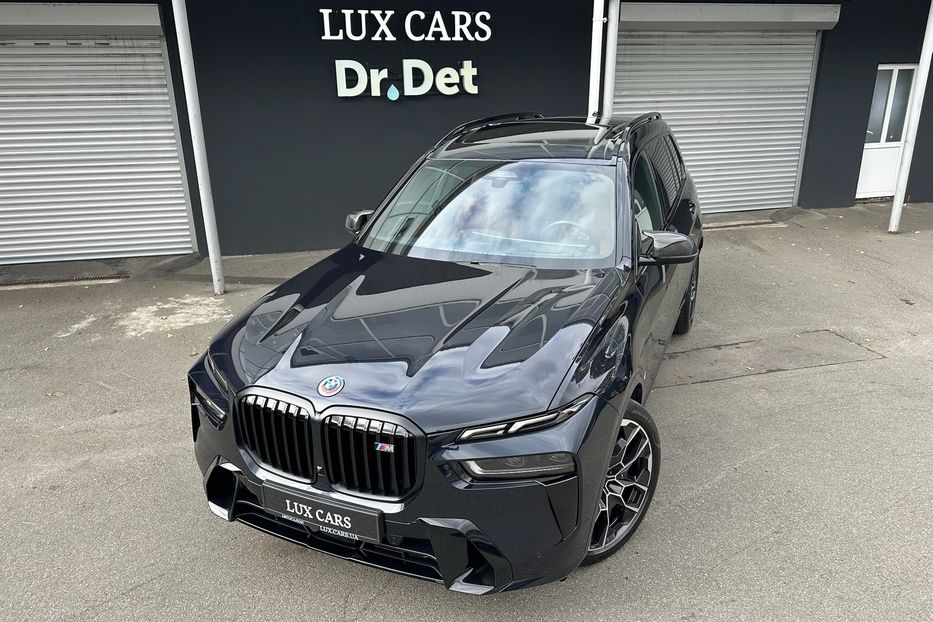 Продам BMW X7 M60i 2023 года в Киеве