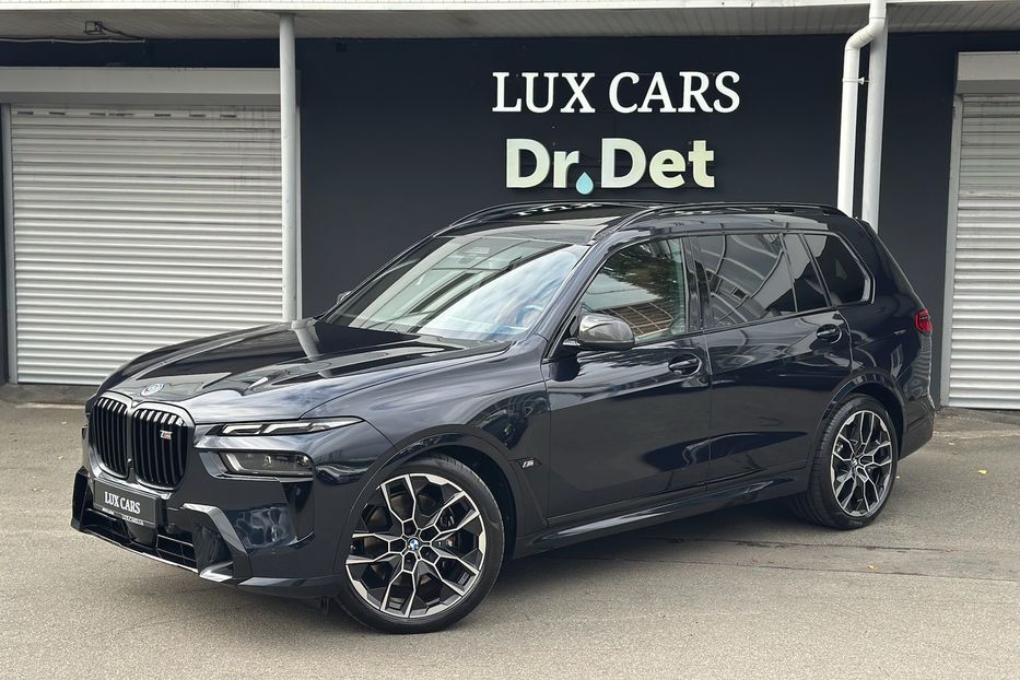 Продам BMW X7 M60i 2023 года в Киеве