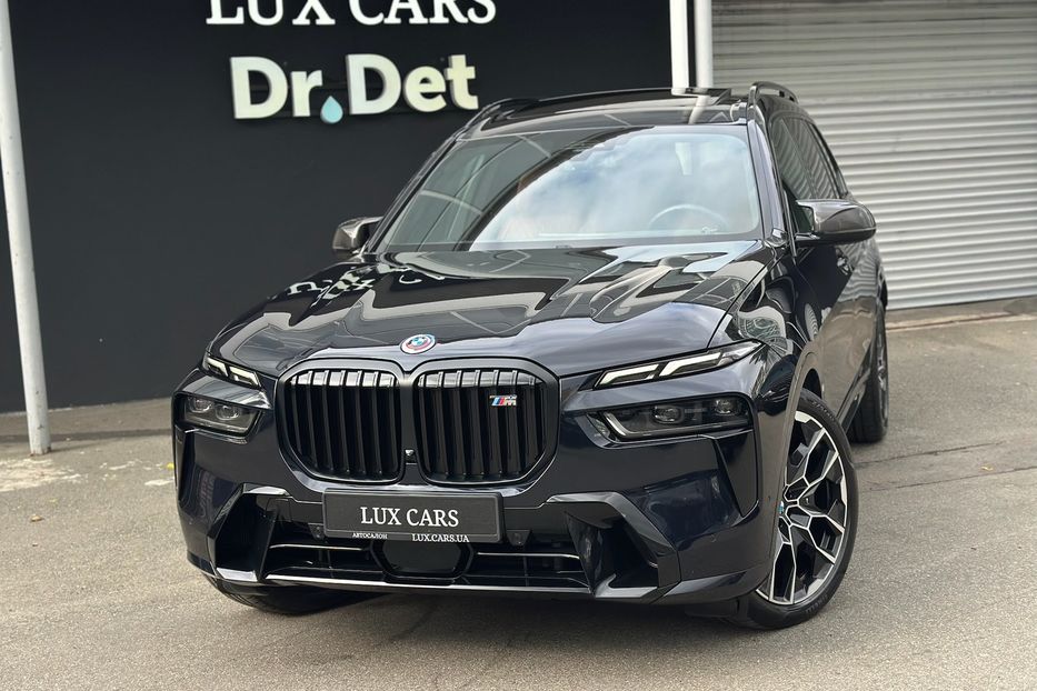 Продам BMW X7 M60i 2023 года в Киеве