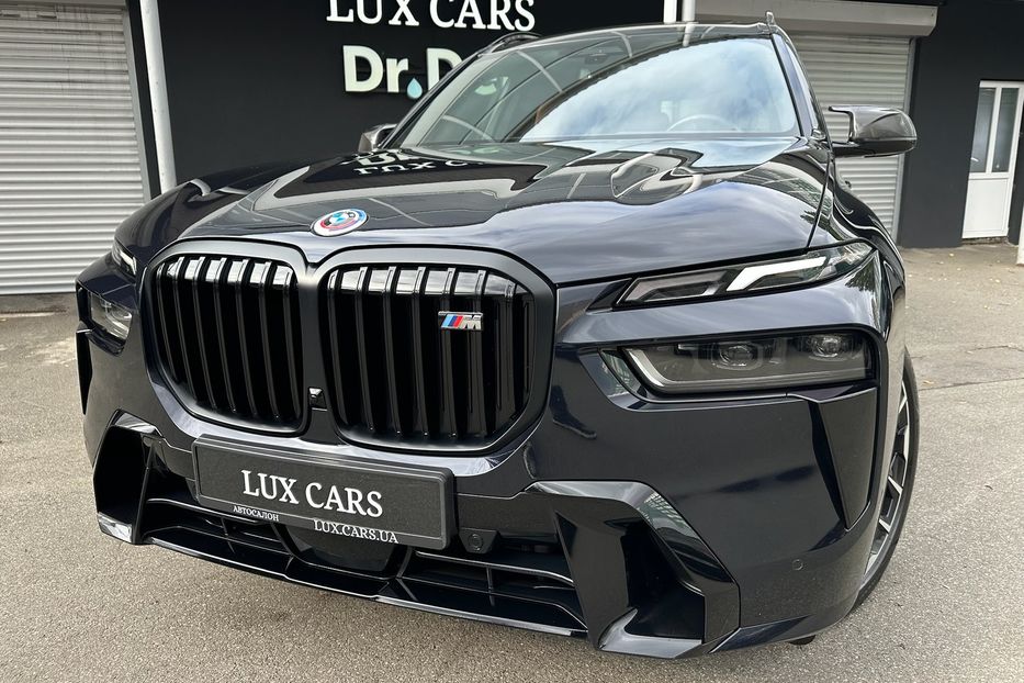 Продам BMW X7 M60i 2023 года в Киеве