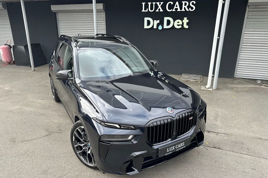 Продам BMW X7 M60i 2023 года в Киеве