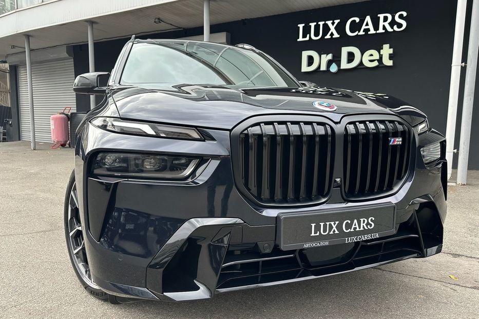 Продам BMW X7 M60i 2023 года в Киеве