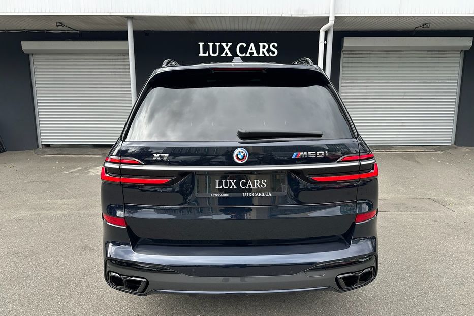 Продам BMW X7 M60i 2023 года в Киеве
