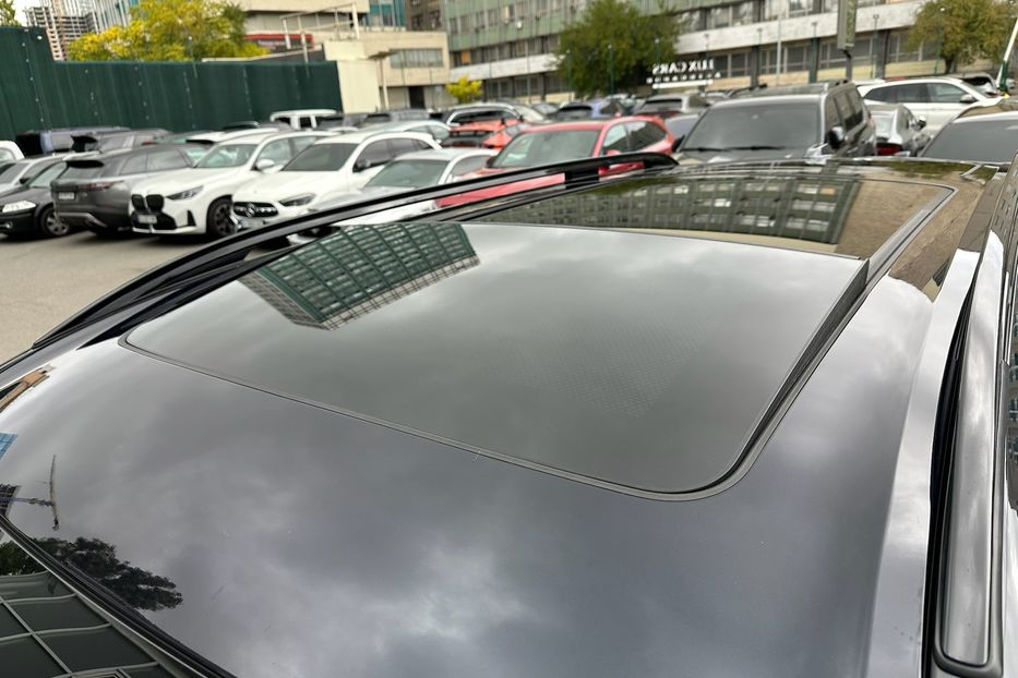 Продам BMW X7 M60i 2023 года в Киеве