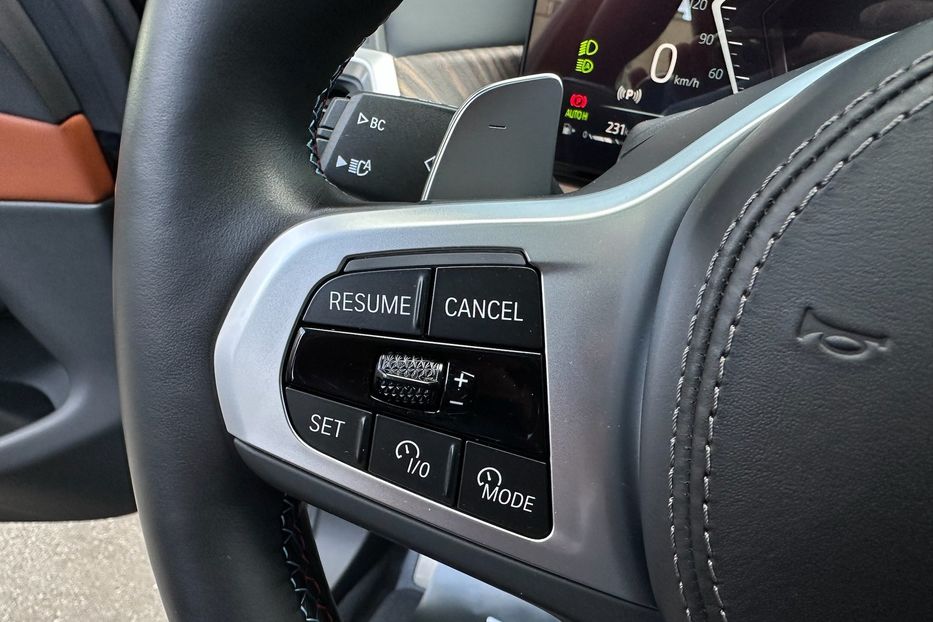 Продам BMW X7 M60i 2023 года в Киеве