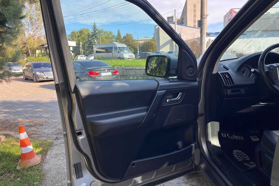 Продам Land Rover Freelander 2013 года в Черновцах