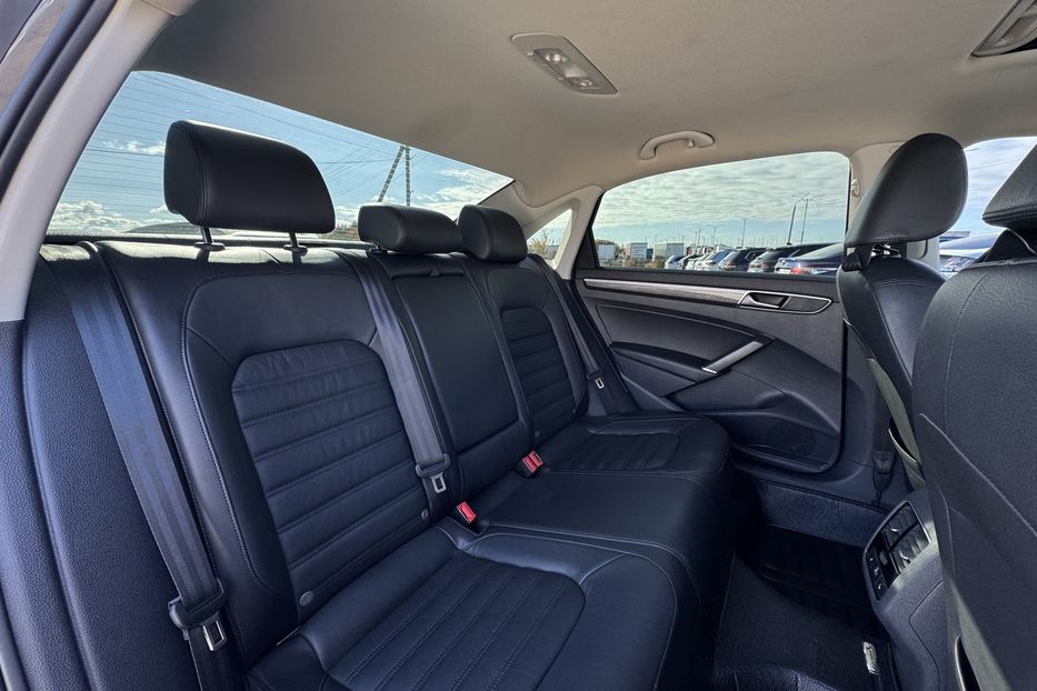 Продам Volkswagen Passat B8 COMIS 2017 года в г. Умань, Черкасская область