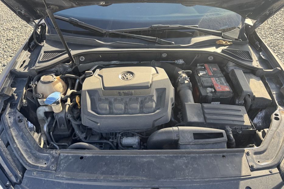 Продам Volkswagen Passat B8 COMIS 2017 года в г. Умань, Черкасская область