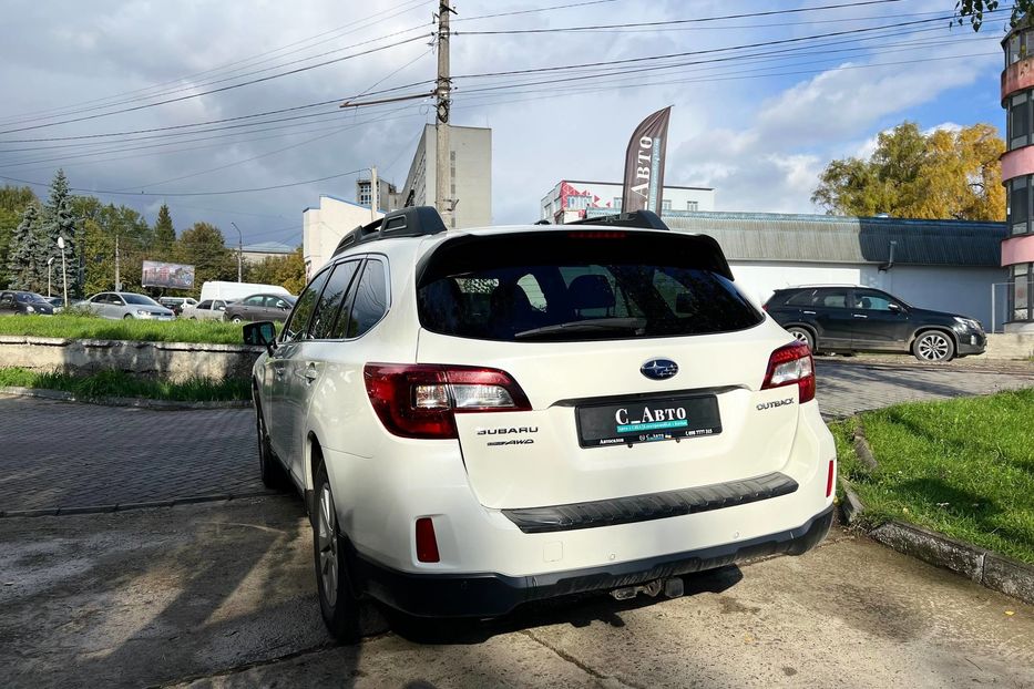 Продам Subaru Outback 2015 года в Черновцах
