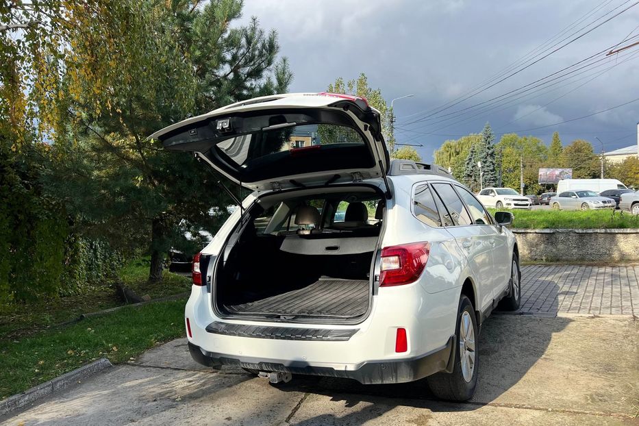 Продам Subaru Outback 2015 года в Черновцах
