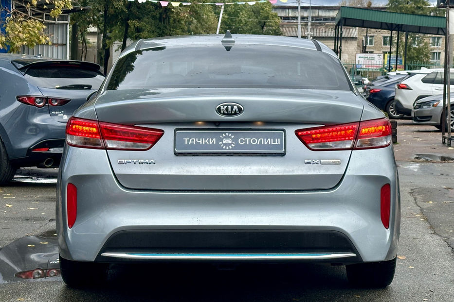 Продам Kia Optima PHEV 2017 года в Киеве