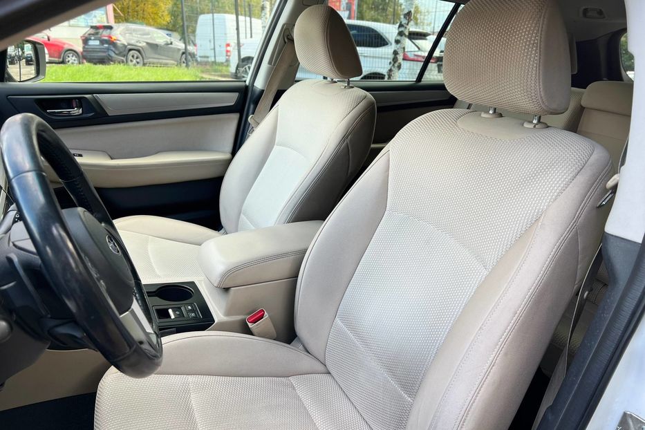 Продам Subaru Outback 2015 года в Черновцах