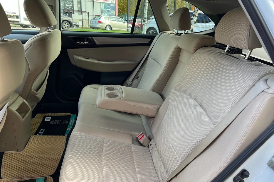 Продам Subaru Outback 2015 года в Черновцах