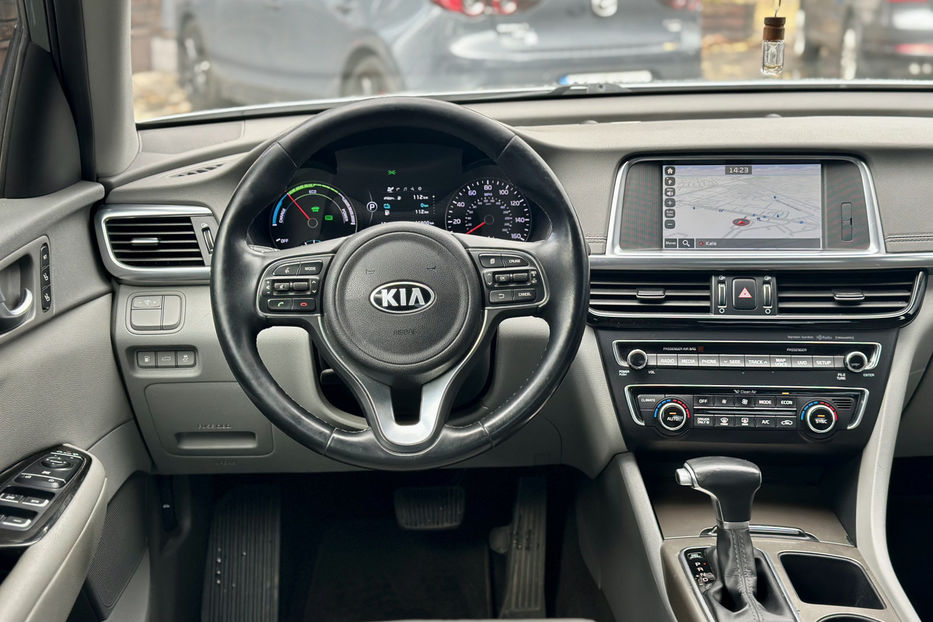 Продам Kia Optima PHEV 2017 года в Киеве