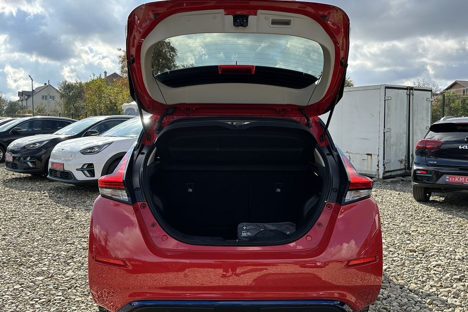 Продам Nissan Leaf 62кВтПдгрвкермасидіньКамера360 2020 года в Львове
