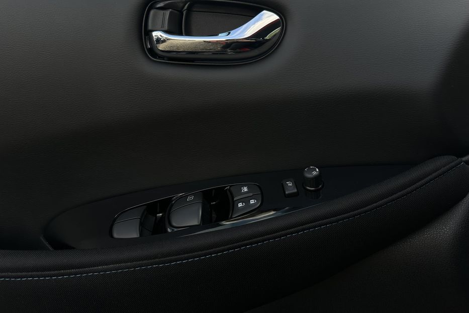 Продам Nissan Leaf 62кВтПдгрвкермасидіньКамера360 2020 года в Львове
