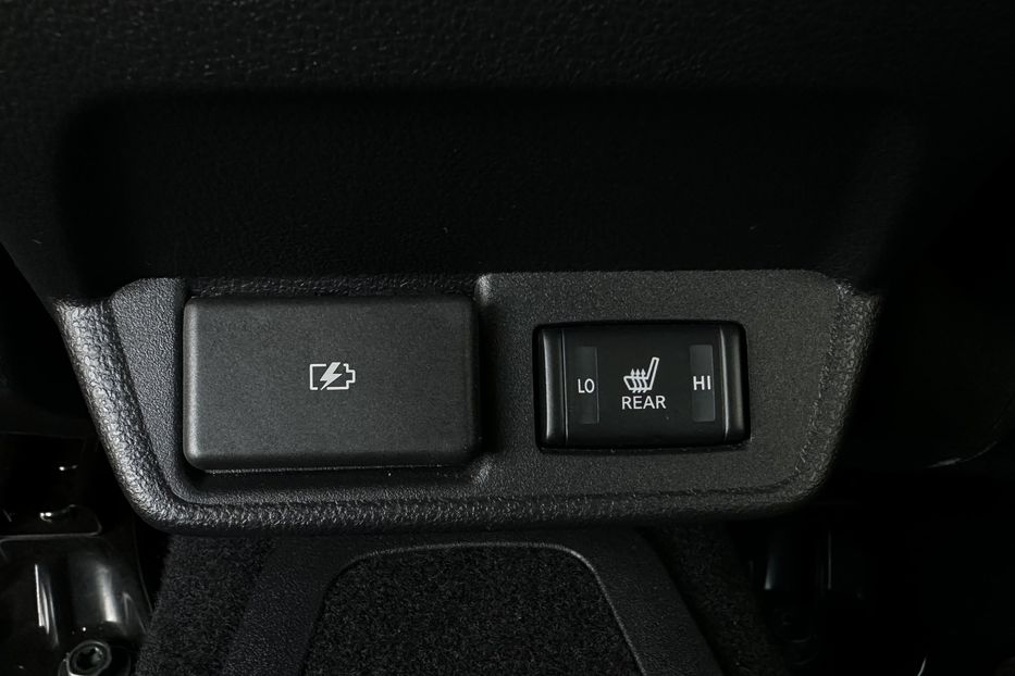 Продам Nissan Leaf 62кВтПдгрвкермасидіньКамера360 2020 года в Львове
