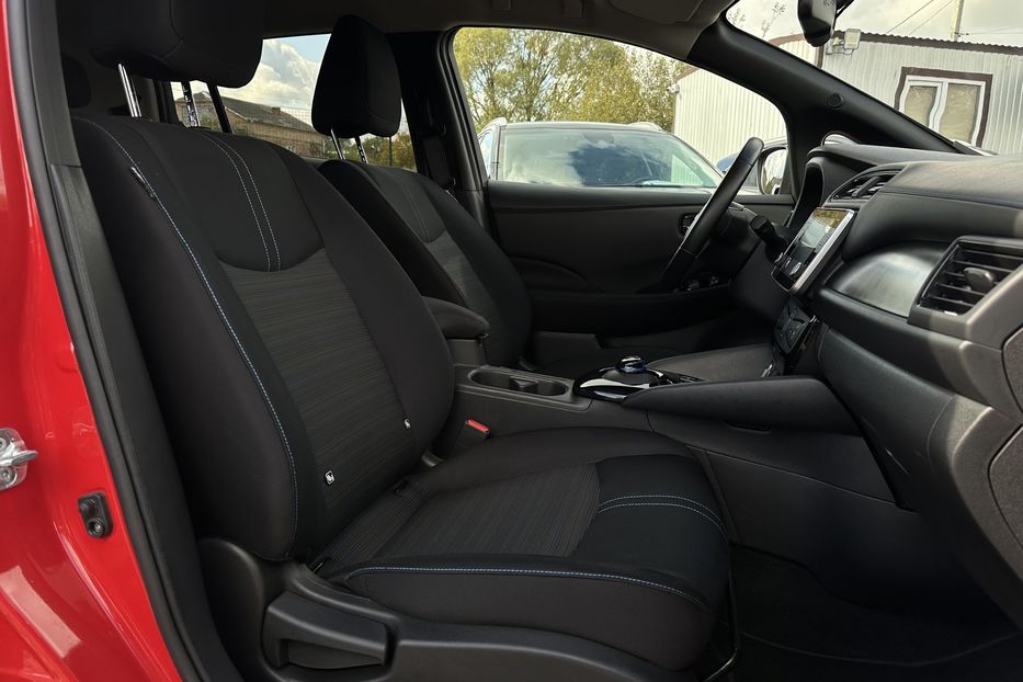 Продам Nissan Leaf 62кВтПдгрвкермасидіньКамера360 2020 года в Львове