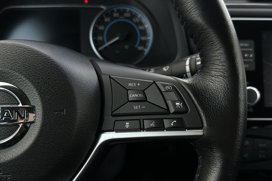 Продам Nissan Leaf 62кВтПдгрвкермасидіньКамера360 2020 года в Львове