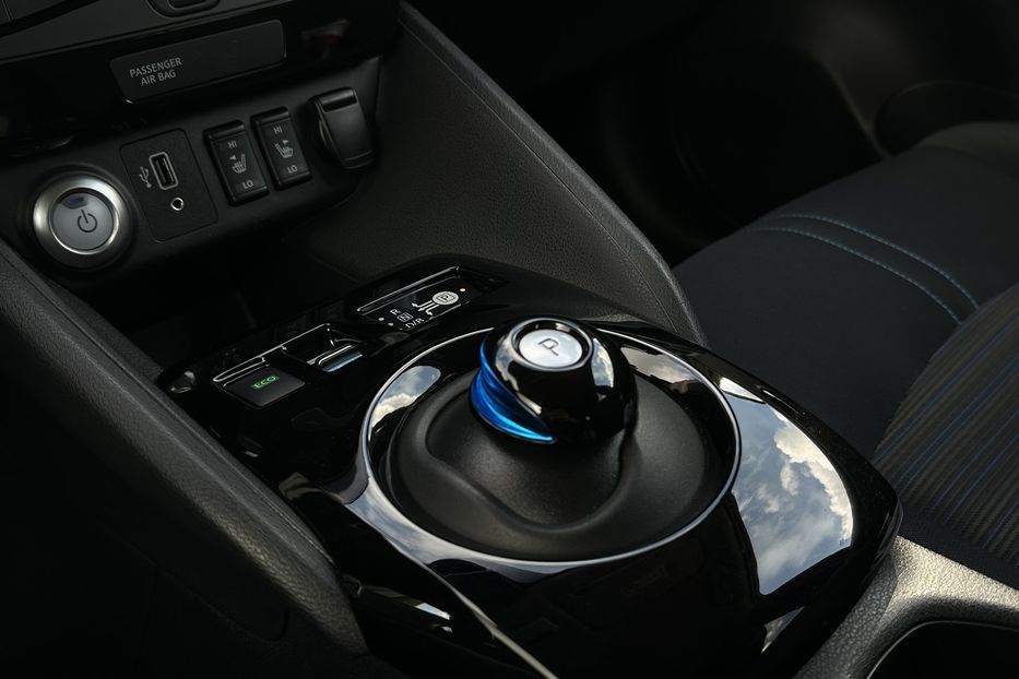 Продам Nissan Leaf 62кВтПдгрвкермасидіньКамера360 2020 года в Львове