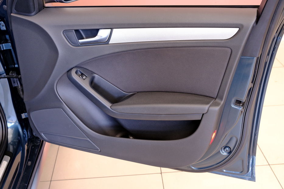 Продам Audi A4 Allroad 2011 года в Одессе