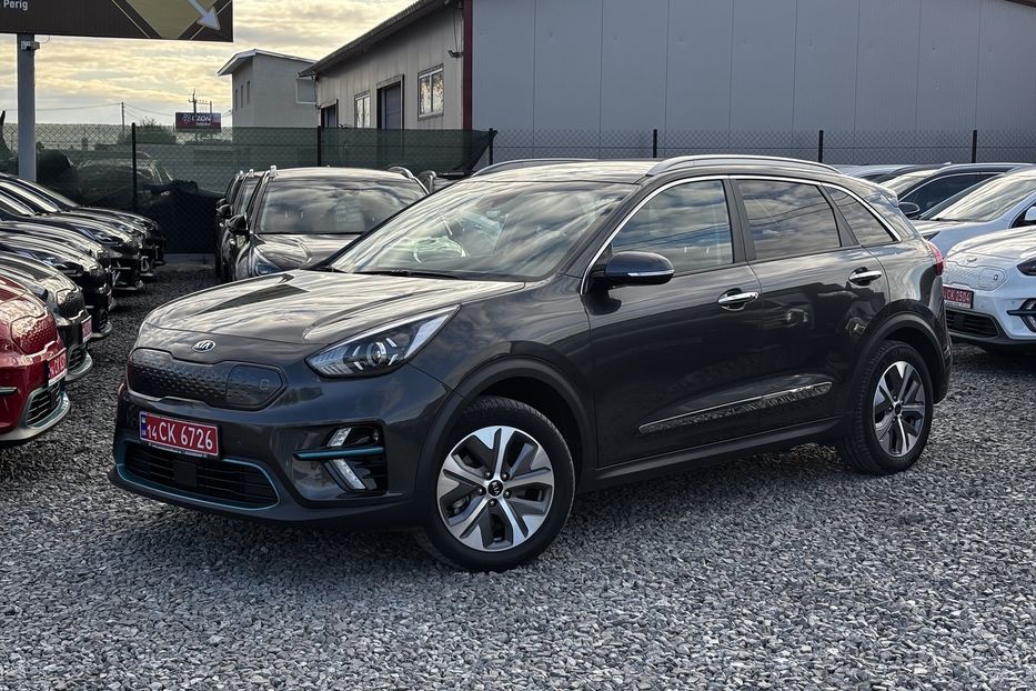 Продам Kia Niro 64 квт  авто у Львові  2021 года в Львове
