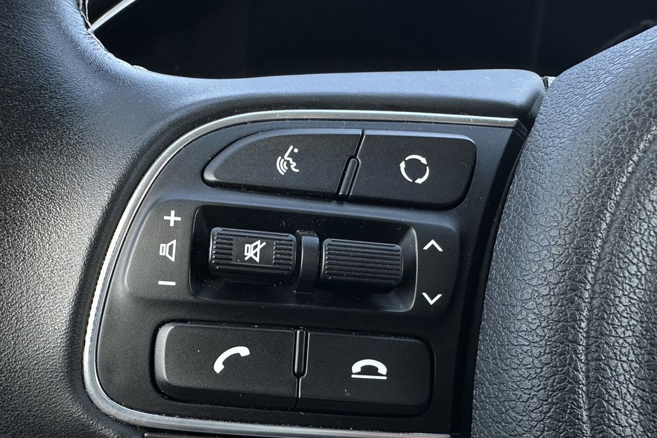 Продам Kia Niro  64 кВт Макс. комплектація 2020 года в Львове