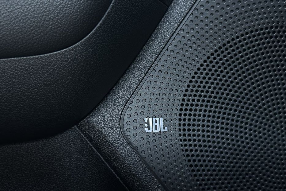 Продам Kia Niro  64 кВт Макс. комплектація 2020 года в Львове