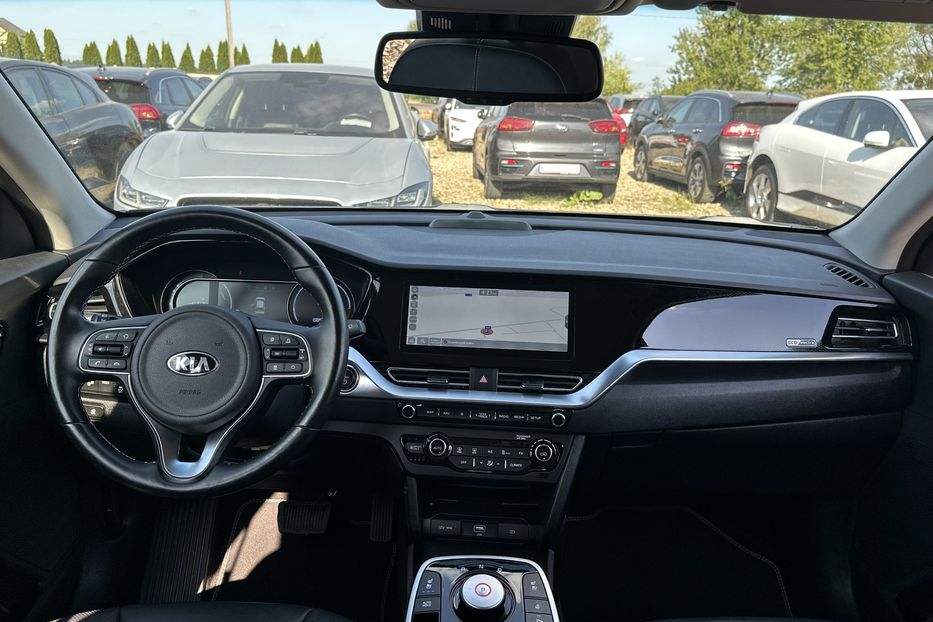 Продам Kia Niro  64 кВт Макс. комплектація 2020 года в Львове