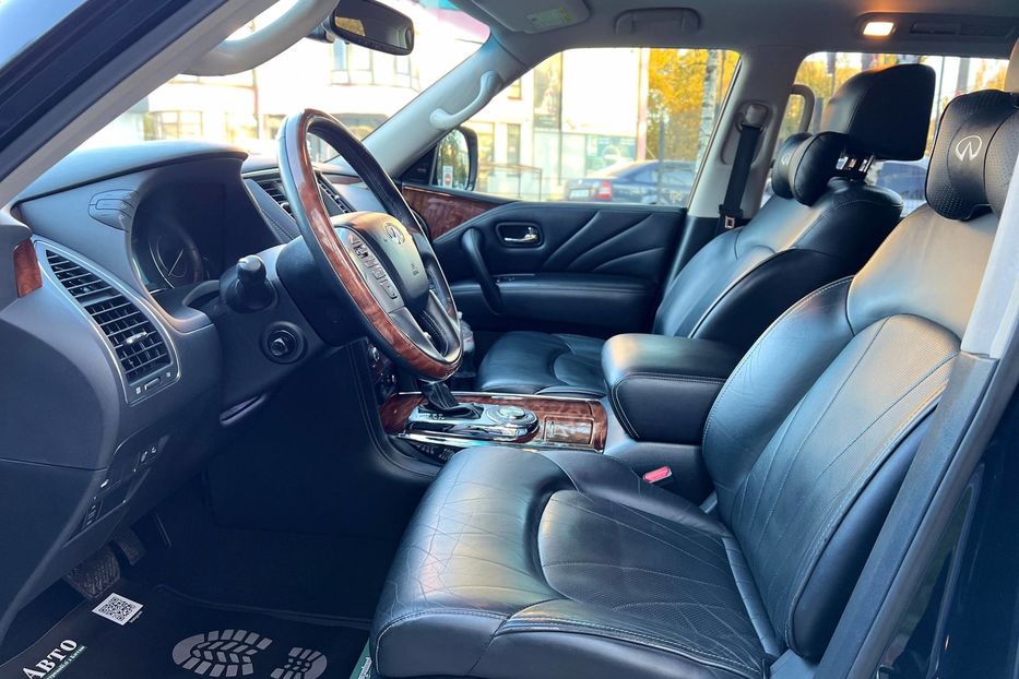 Продам Infiniti QX80 2014 года в Черновцах