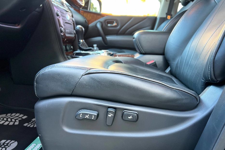Продам Infiniti QX80 2014 года в Черновцах