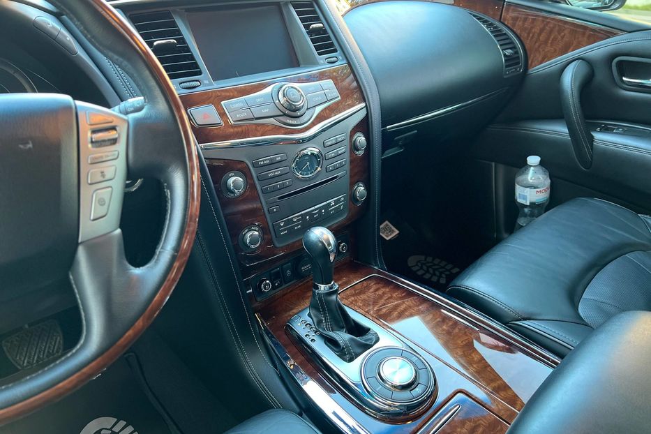 Продам Infiniti QX80 2014 года в Черновцах
