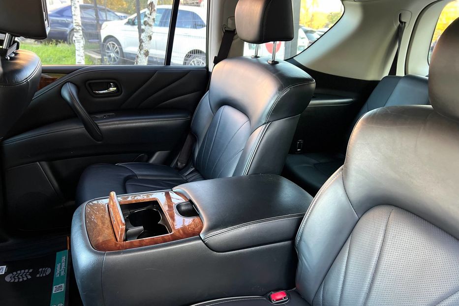 Продам Infiniti QX80 2014 года в Черновцах