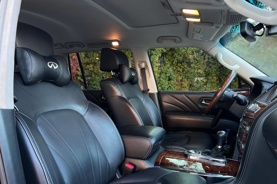 Продам Infiniti QX80 2014 года в Черновцах
