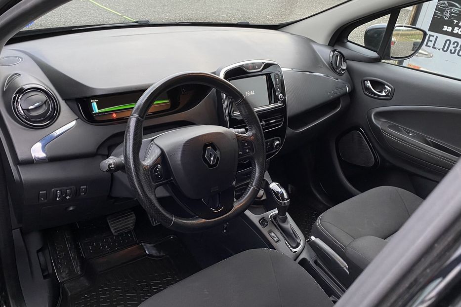 Продам Renault Zoe 2016 года в Луцке