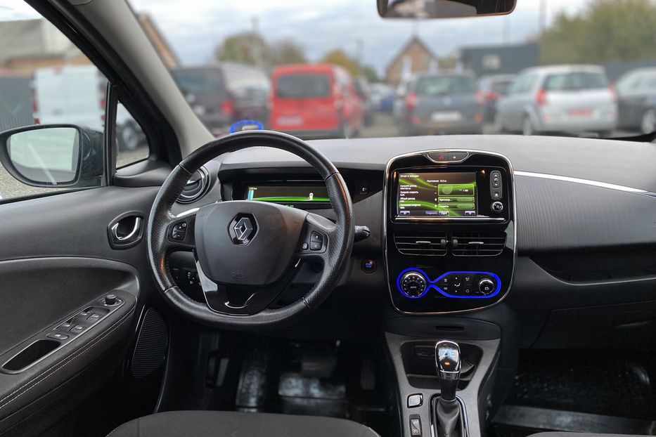 Продам Renault Zoe 2016 года в Луцке