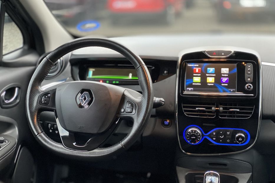 Продам Renault Zoe 2016 года в Луцке