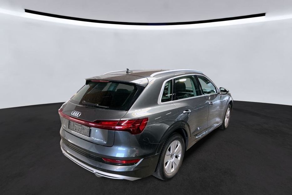 Продам Audi E-Tron S line 55 ціла v8186 2020 года в Луцке