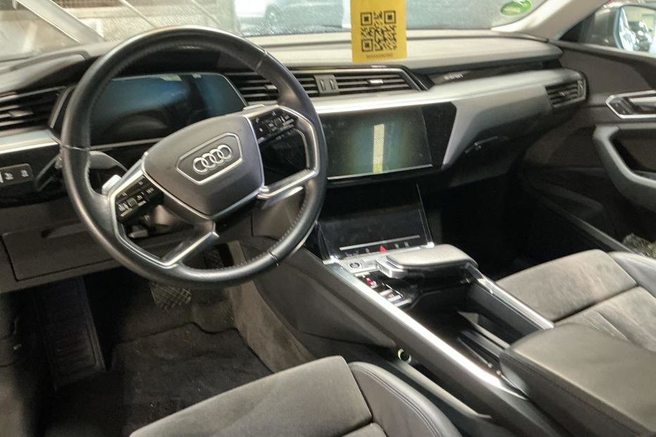 Продам Audi E-Tron S line 55 ціла v8186 2020 года в Луцке