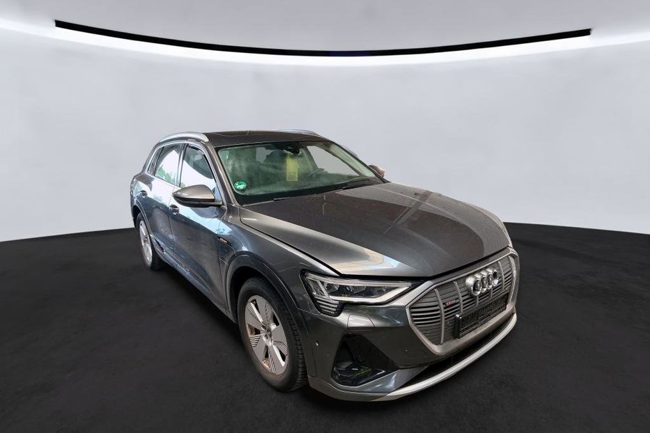 Продам Audi E-Tron S line 55 ціла v8186 2020 года в Луцке
